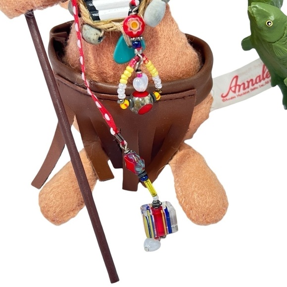 NWOT ANNALEE Native American Indian Boy 6" Mouse with String of Fish 2006 - Picture 9 of 12